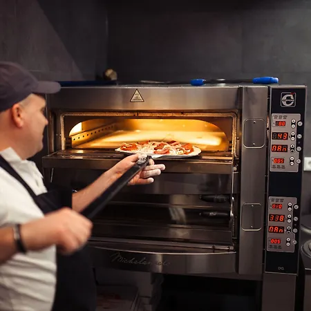 Rainers21 4* Brunn am Gebirge